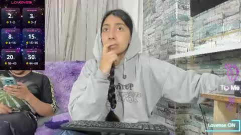 Noahandbunny online show from June 23, 2026, 11:19 am