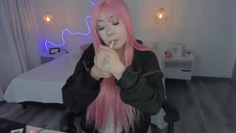 Noah  online show from January 14, 2026, 4:29 am