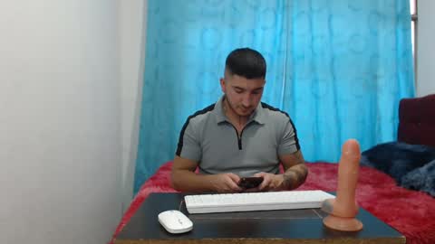 noahmurillo online show from May 9, 2026, 9:53 pm