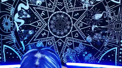 caroline online show from March 12, 2026, 7:31 pm