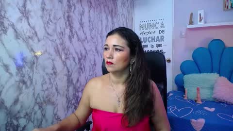 noelia_milfs online show from October 11, 2025, 8:51 pm