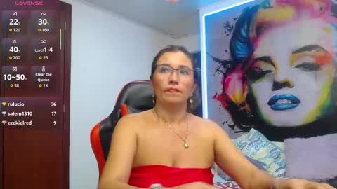 Snapshot of noelia_milfs chatting on March 2, 2026, 7:15 am noelia_milfs online show from March 2, 2026, 7:15 am