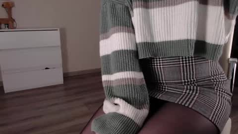 Snapshot of noelleneptune chatting on February 16, 2025, 5:37 pm noelleneptune online show from February 16, 2025, 5:37 pm