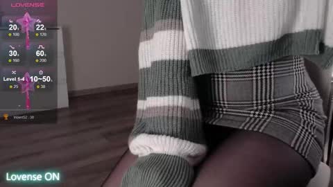 Snapshot of noelleneptune chatting on December 16, 2025, 8:36 pm noelleneptune online show from December 16, 2025, 8:36 pm