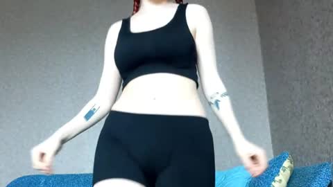 Lisa online show from April 13, 2026, 8:09 am