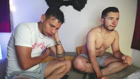 Snapshot of noha_and_iam1 chatting on February 12, 2026, 11:27 am noha_and_iam1 online show from February 12, 2026, 11:27 am