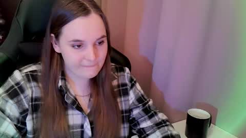 Snapshot of noir_ember_ chatting on February 1, 2026, 3:43 pm noir_ember_ online show from February 1, 2026, 3:43 pm