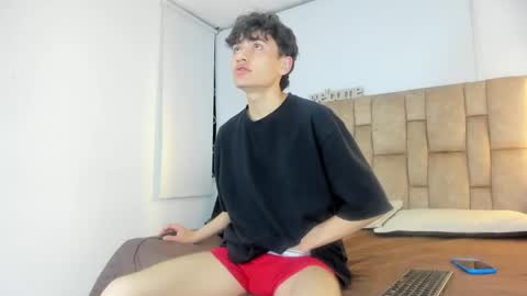 Sebas  online show from March 1, 2026, 3:19 am