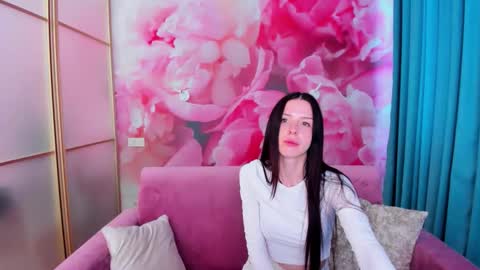 Snapshot of noirdiva chatting on June 5, 2026, 5:47 am NoirDiva online show from June 5, 2026, 5:47 am
