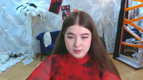 noirwhisper online show from November 5, 2025, 3:17 am