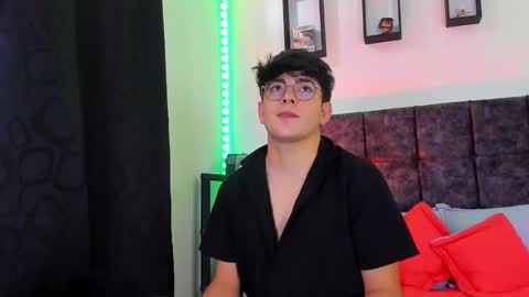 Nolan  online show from October 27, 2025, 6:56 pm