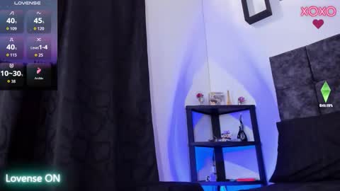 Nolan  online show from February 26, 2026, 4:06 pm