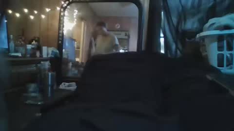 Snapshot of noliana420 chatting on November 17, 2025, 10:37 pm Noliana online show from November 17, 2025, 10:37 pm