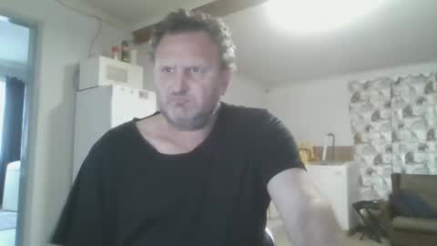 Nollie online show from May 1, 2026, 5:23 am