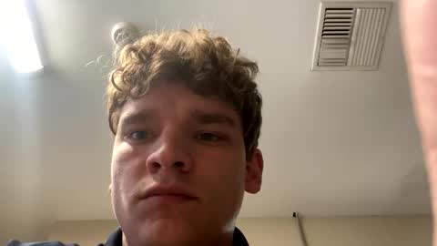 Curly  online show from April 20, 2026, 1:08 am