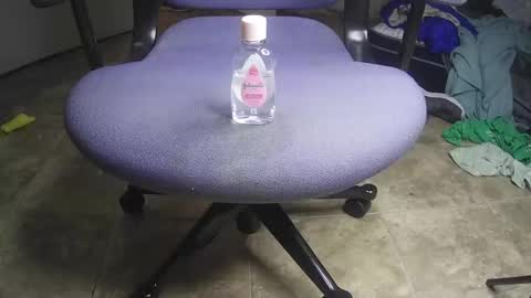 Snapshot of noobfreak134 chatting on February 21, 2026, 10:05 am noobfreak134 online show from February 21, 2026, 10:05 am