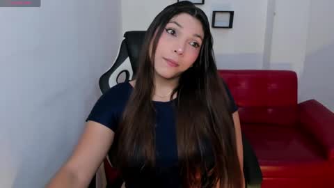 Nora online show from May 21, 2026, 2:51 am