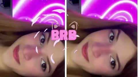 Snapshot of nora_vennucci chatting on October 25, 2025, 6:02 pm Nora online show from October 25, 2025, 6:02 pm