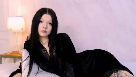 noraaddams online show from July 16, 2026, 3:01 am
