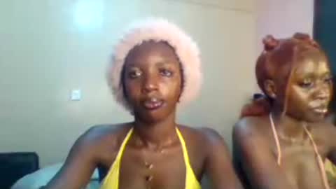 Snapshot of norababy20 chatting on June 22, 2026, 4:09 am Norababy20 online show from June 22, 2026, 4:09 am