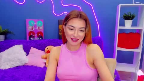 NoraSun online show from March 12, 2025, 7:06 pm