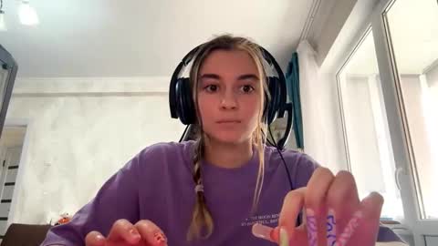 Snapshot of norinefrymyer chatting on February 24, 2026, 10:02 am Elena online show from February 24, 2026, 10:02 am