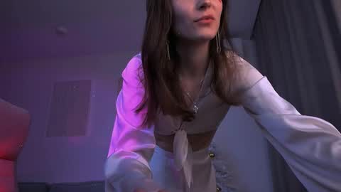 Snapshot of north_valkyrie chatting on February 14, 2025, 9:32 pm Hazel online show from February 14, 2025, 9:32 pm