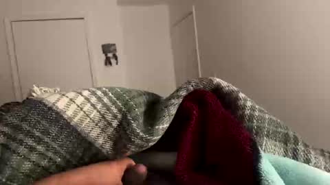 Snapshot of noseassapa chatting on January 13, 2026, 7:24 am se le perdio algo perra hp online show from January 13, 2026, 7:24 am