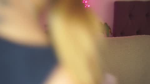 Tina online show from December 20, 2024, 10:05 am