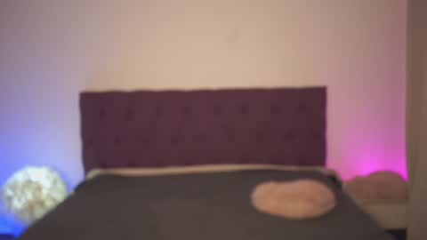 Tina online show from December 24, 2024, 7:44 pm