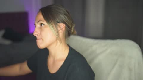 Tina online show from September 9, 2025, 8:08 pm