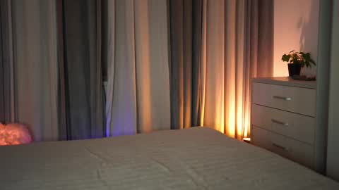 Tina online show from March 12, 2026, 6:03 pm