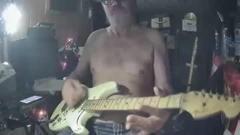 notflamingfart online show from April 21, 2026, 8:42 am