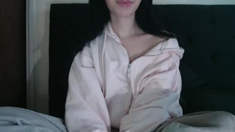 Snapshot of novafrey chatting on March 22, 2026, 1:03 pm Olivia online show from March 22, 2026, 1:03 pm