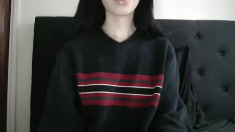 Snapshot of novafrey chatting on April 16, 2026, 1:23 pm Olivia online show from April 16, 2026, 1:23 pm