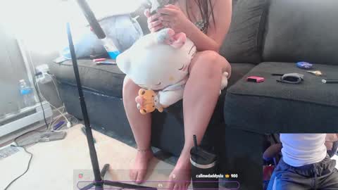 Snapshot of novanautiesxxx chatting on May 18, 2026, 10:37 pm LucidXotix online show from May 18, 2026, 10:37 pm