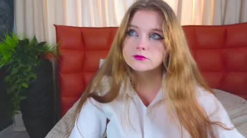 Azalea online show from December 16, 2025, 6:51 am