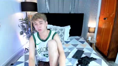 NovayBrian online show from January 19, 2025, 4:54 am