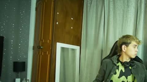 NovayBrian online show from February 13, 2025, 4:32 am