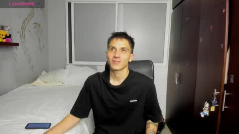 Noxx  online show from September 13, 2025, 3:06 am