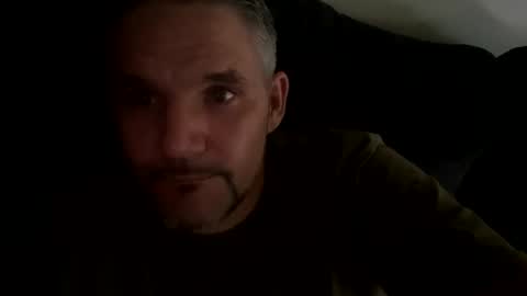 Snapshot of nre321985 chatting on May 18, 2026, 11:32 pm nre321985 online show from May 18, 2026, 11:32 pm