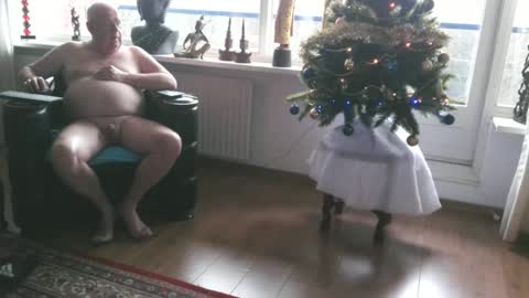 Snapshot of nudejohn chatting on December 27, 2024, 10:45 am Nudejohn online show from December 27, 2024, 10:45 am