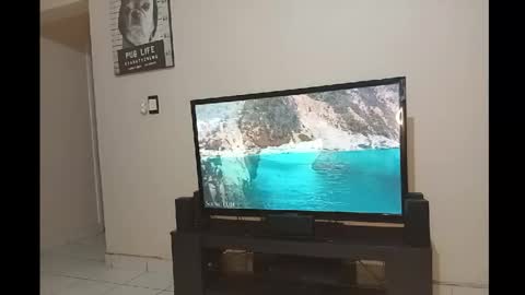 Luke online show from October 24, 2025, 9:11 pm