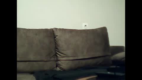 Snapshot of nudist_man chatting on February 14, 2025, 7:12 pm Milen online show from February 14, 2025, 7:12 pm