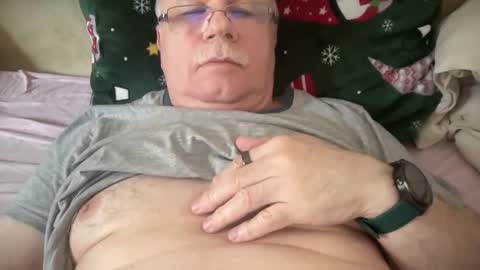 nukiss online show from March 27, 2026, 1:33 pm