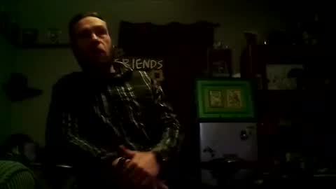 Snapshot of number1dad_ chatting on January 22, 2025, 4:55 am Awwwww Hey Sweetie Pies. Welcome To The Sweetie Pie Lounge. Enjoy The Dad-Cast. SweetCorny Fun-loving Dad Talk. online show from January 22, 2025, 4:55 am