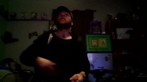 Snapshot of number1dad_ chatting on January 22, 2025, 7:57 am Awwwww Hey Sweetie Pies. Welcome To The Sweetie Pie Lounge. Enjoy The Dad-Cast. SweetCorny Fun-loving Dad Talk. online show from January 22, 2025, 7:57 am