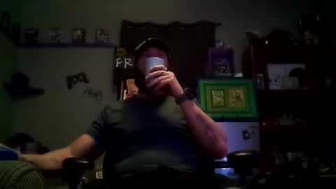 Snapshot of number1dad_ chatting on February 15, 2025, 5:19 am Awwwww Hey Sweetie Pies. Welcome To The Sweetie Pie Lounge. Enjoy The Dad-Cast. SweetCorny Fun-loving Dad Talk. online show from February 15, 2025, 5:19 am