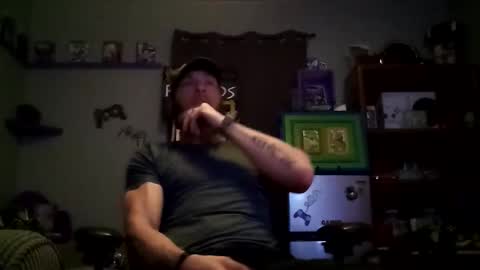 Snapshot of number1dad_ chatting on February 15, 2025, 8:22 am Awwwww Hey Sweetie Pies. Welcome To The Sweetie Pie Lounge. Enjoy The Dad-Cast. SweetCorny Fun-loving Dad Talk. online show from February 15, 2025, 8:22 am