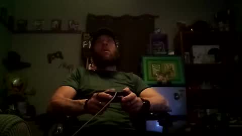 Snapshot of number1dad_ chatting on March 2, 2025, 3:24 am Awwwww Hey Sweetie Pies. Welcome To The Sweetie Pie Lounge. Enjoy The Dad-Cast. SweetCorny Fun-loving Dad Talk. online show from March 2, 2025, 3:24 am